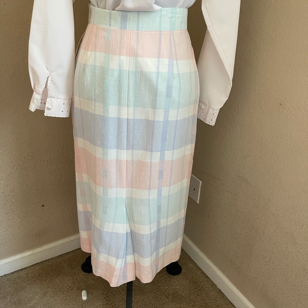 Karen Scott plaid pastel skirt size 10 - Picture 3 of 7